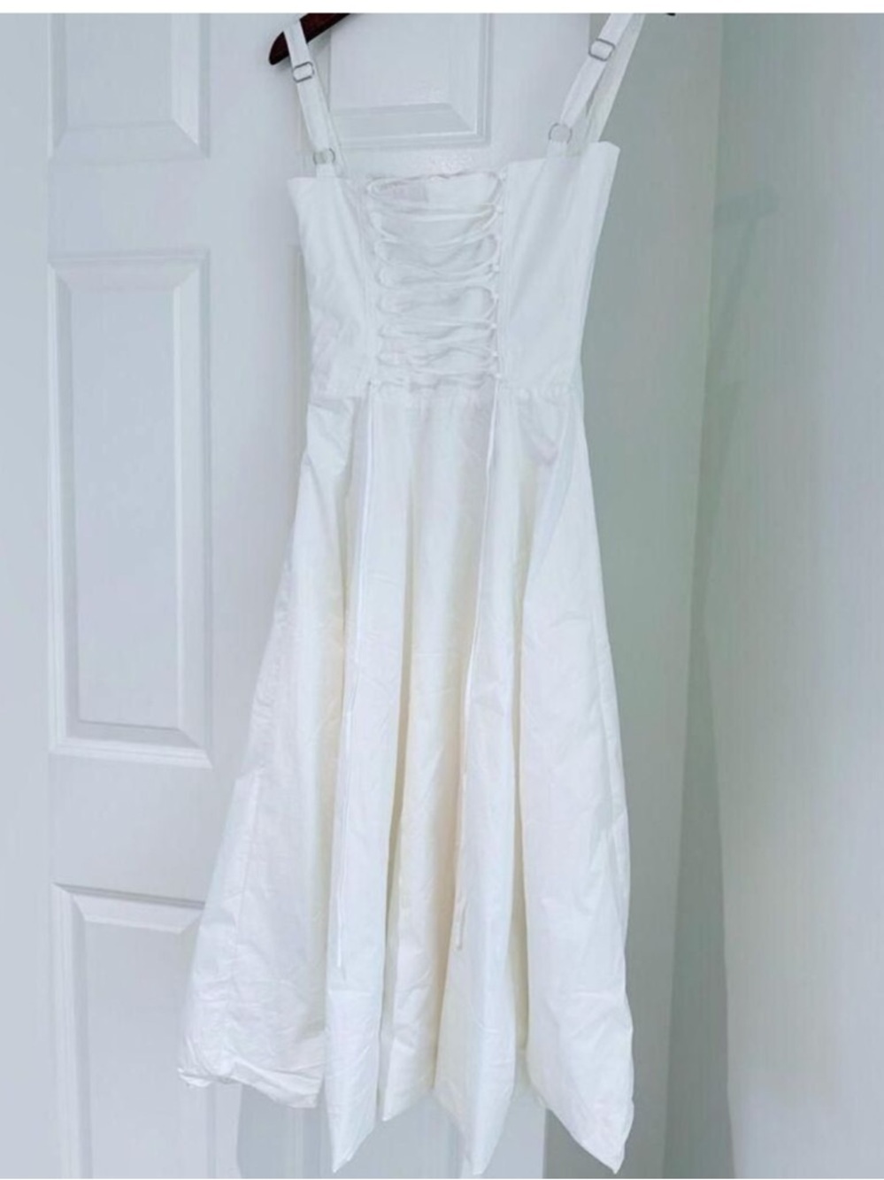 NOT AVAILABLE House of CB Carmen White Corset Midi Dress size L Cup A-C NWOT - Picture 5 of 5